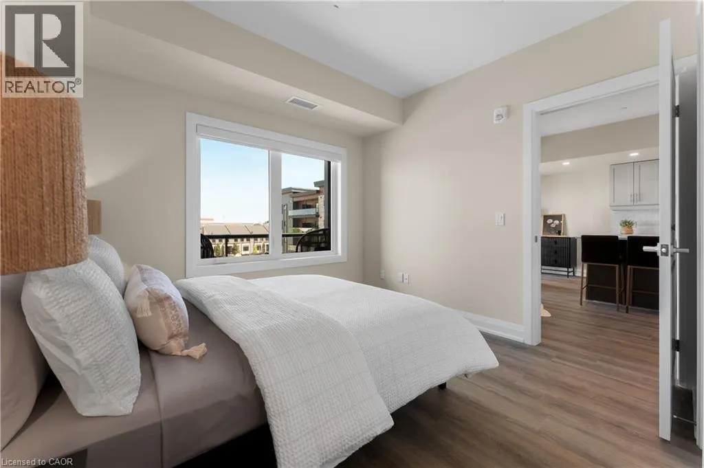 118 SUMMERSIDES Boulevard Unit# 314, #314