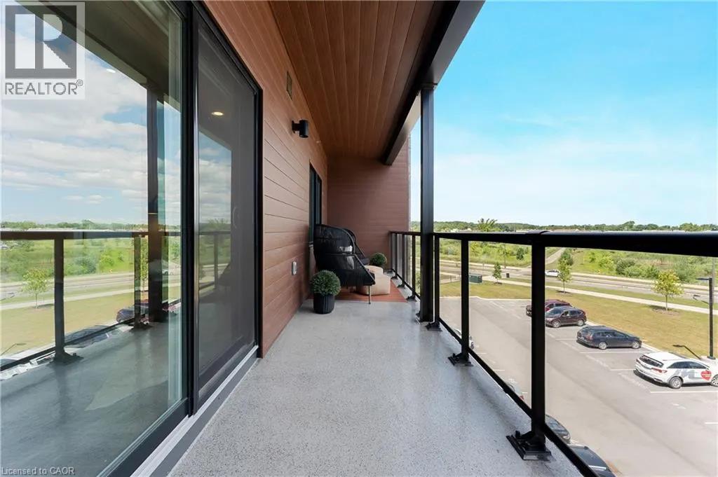 118 SUMMERSIDES Boulevard Unit# 314, #314