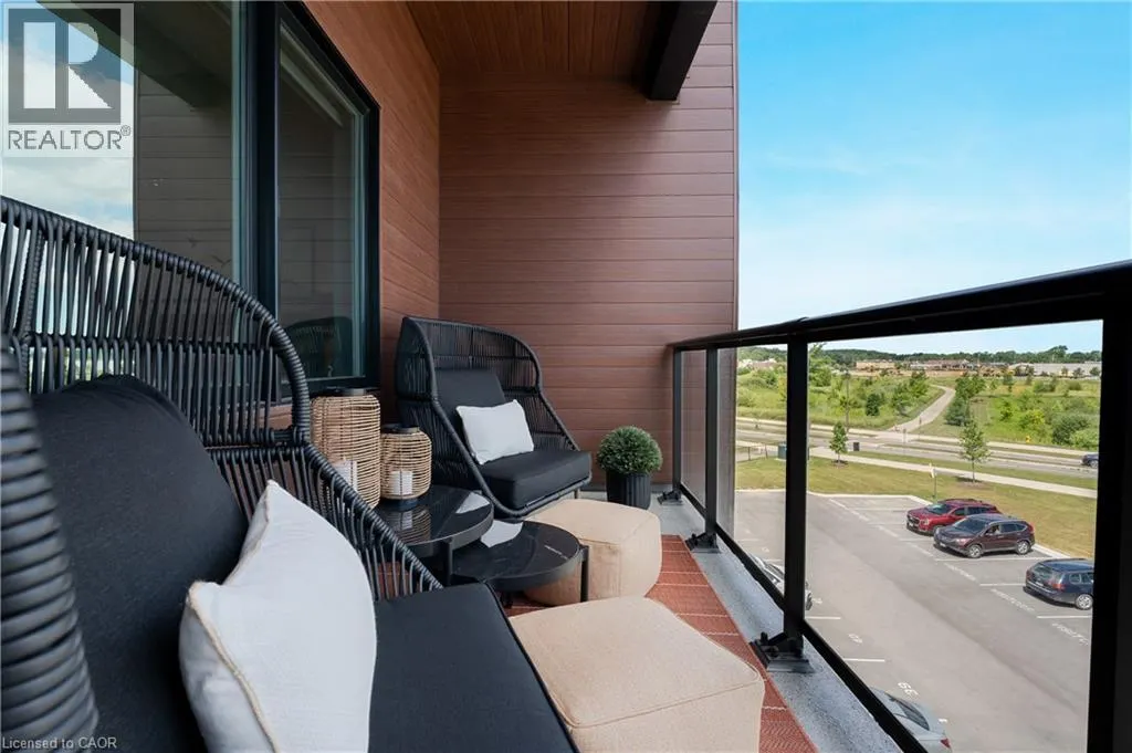 118 SUMMERSIDES Boulevard Unit# 314, #314