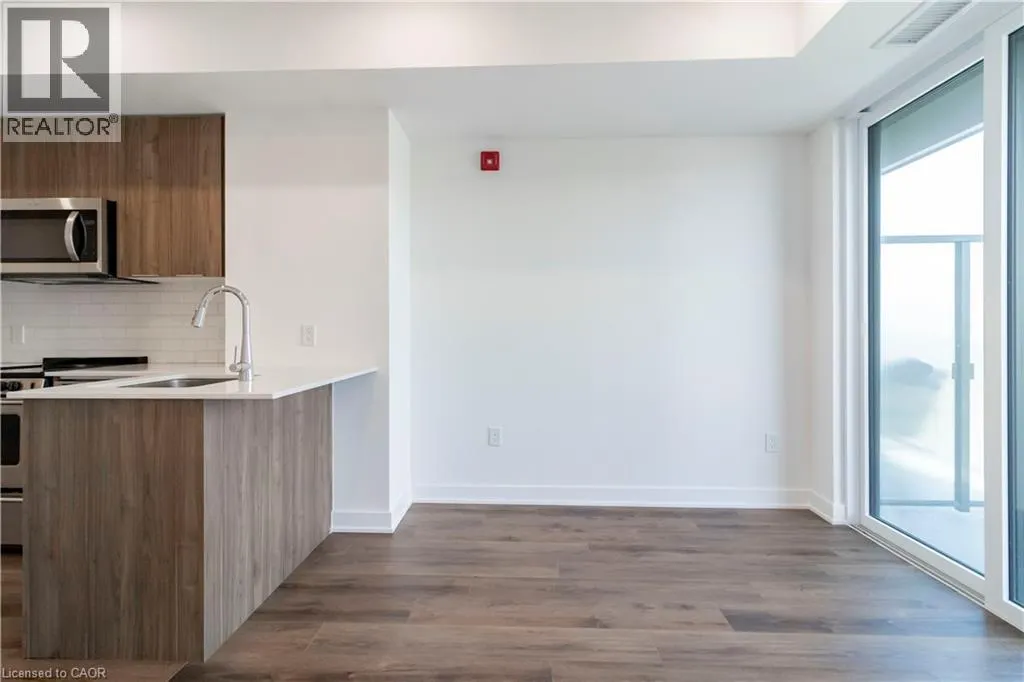 312 ERB Street W Unit# 209, #209
