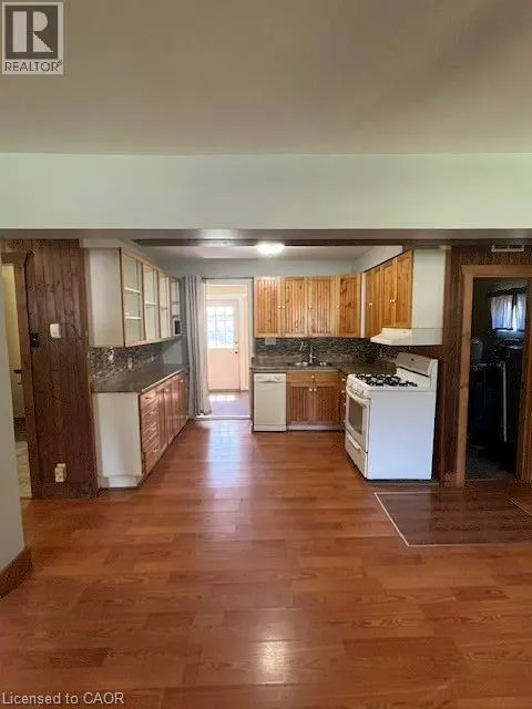 10567 MAPLEWOOD Drive