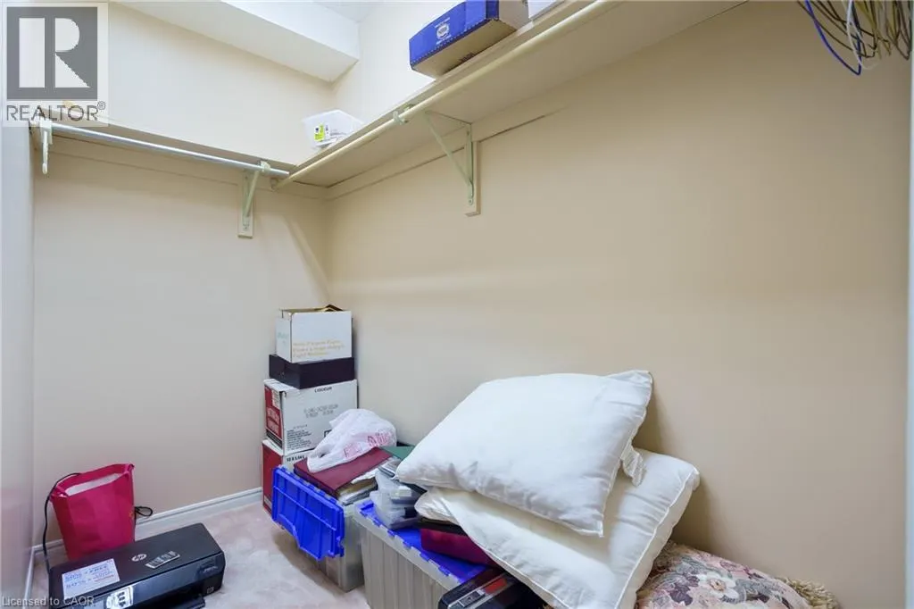 416 LIMERIDGE Road Unit# 213, #213