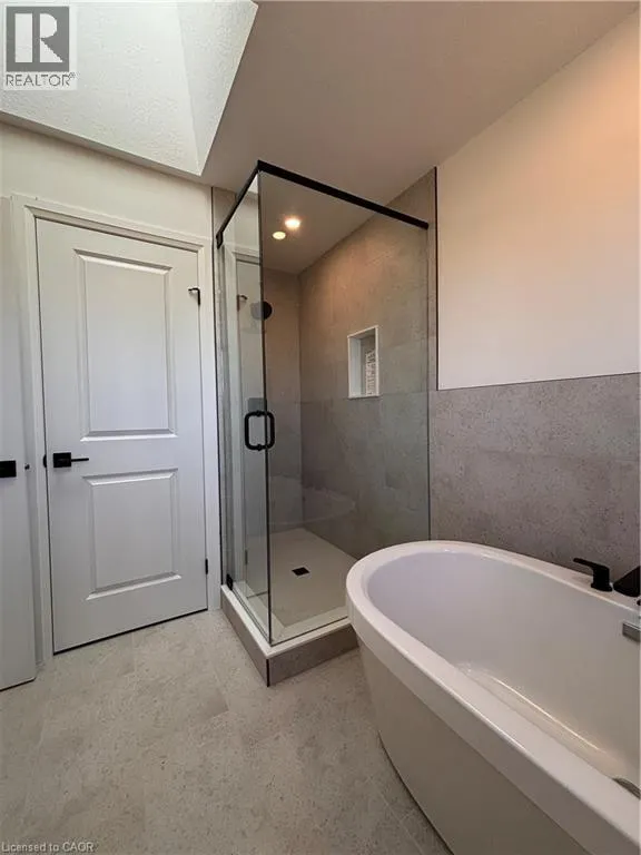 101 RIVERTRAIL Avenue Unit# Upper, #Upper