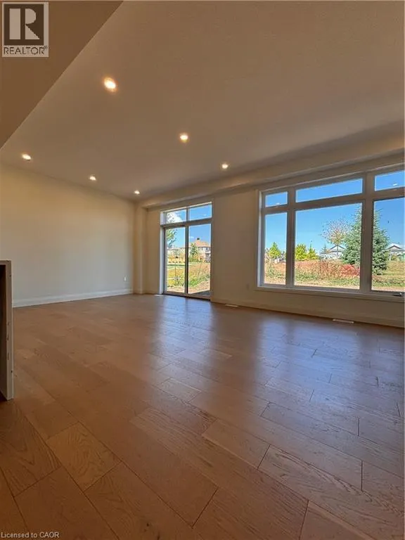 101 RIVERTRAIL Avenue Unit# Upper, #Upper