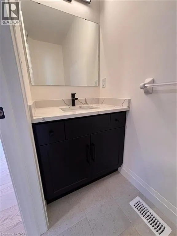 101 RIVERTRAIL Avenue Unit# Upper, #Upper