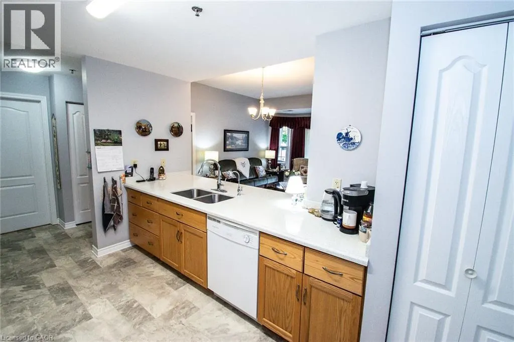 317 LOCK Street W Unit# 105, #105