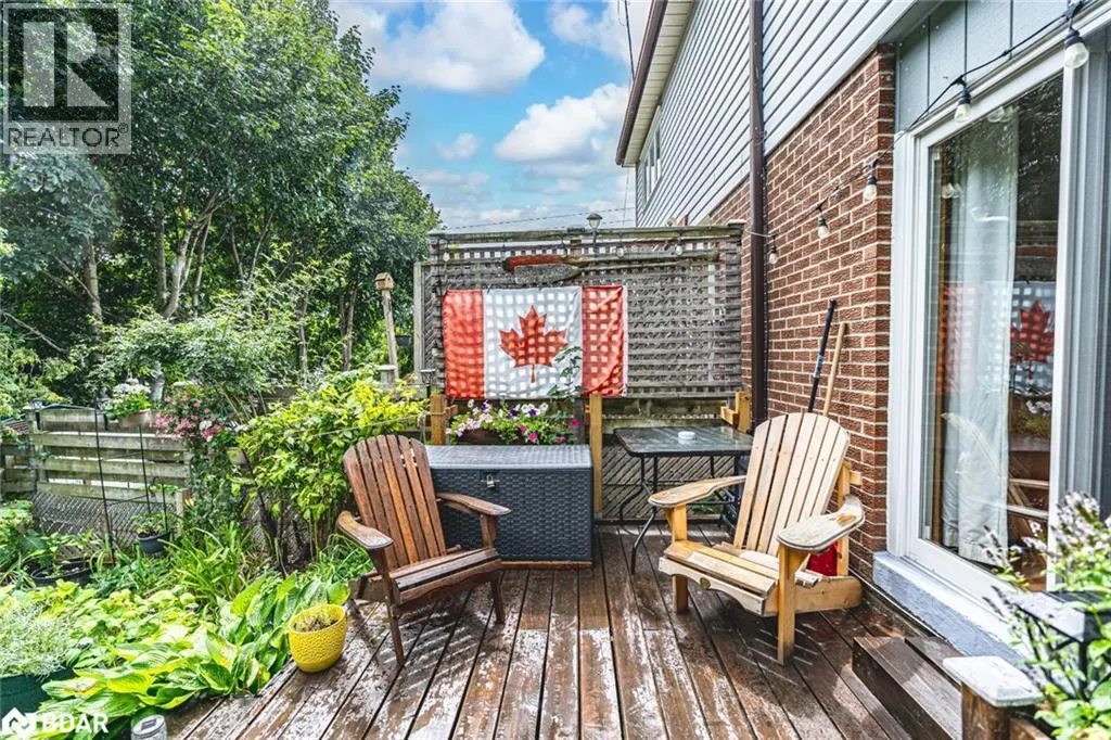 403 MAPLEGROVE Avenue