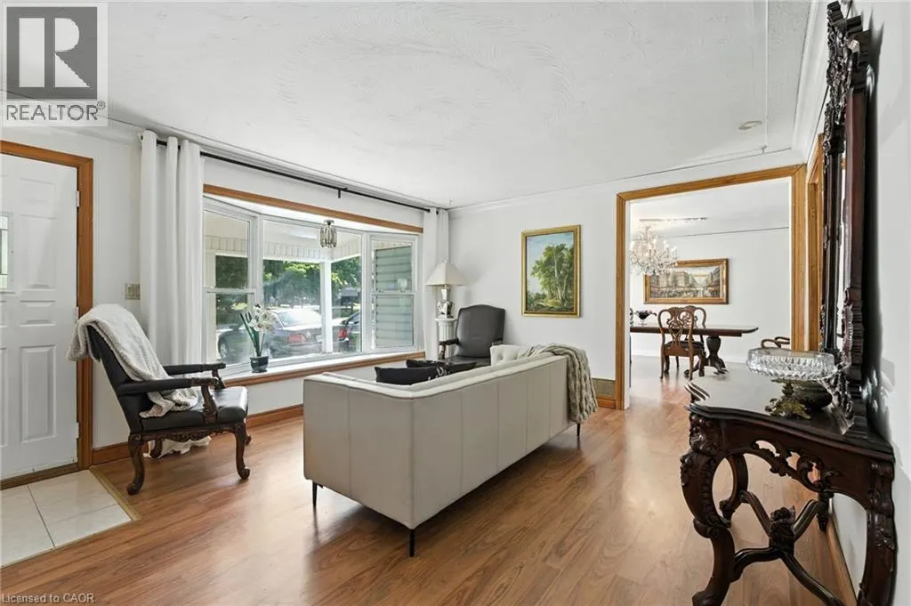 5 MAZZA Avenue