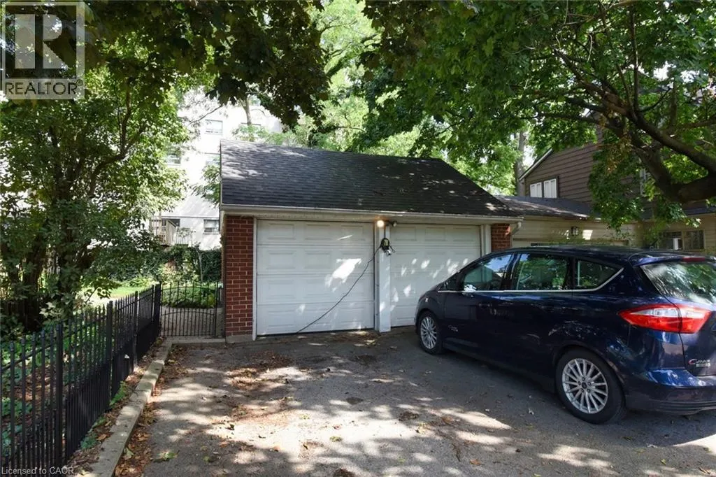 200 CONCESSION Street