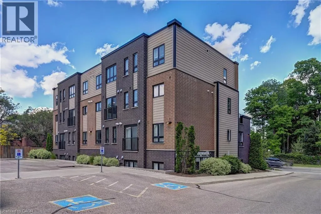190 CENTURY HILL Drive Unit# A4, #A4