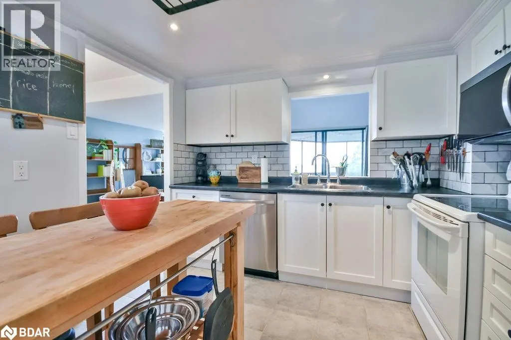 181 COLLIER Street Unit# 307, #307