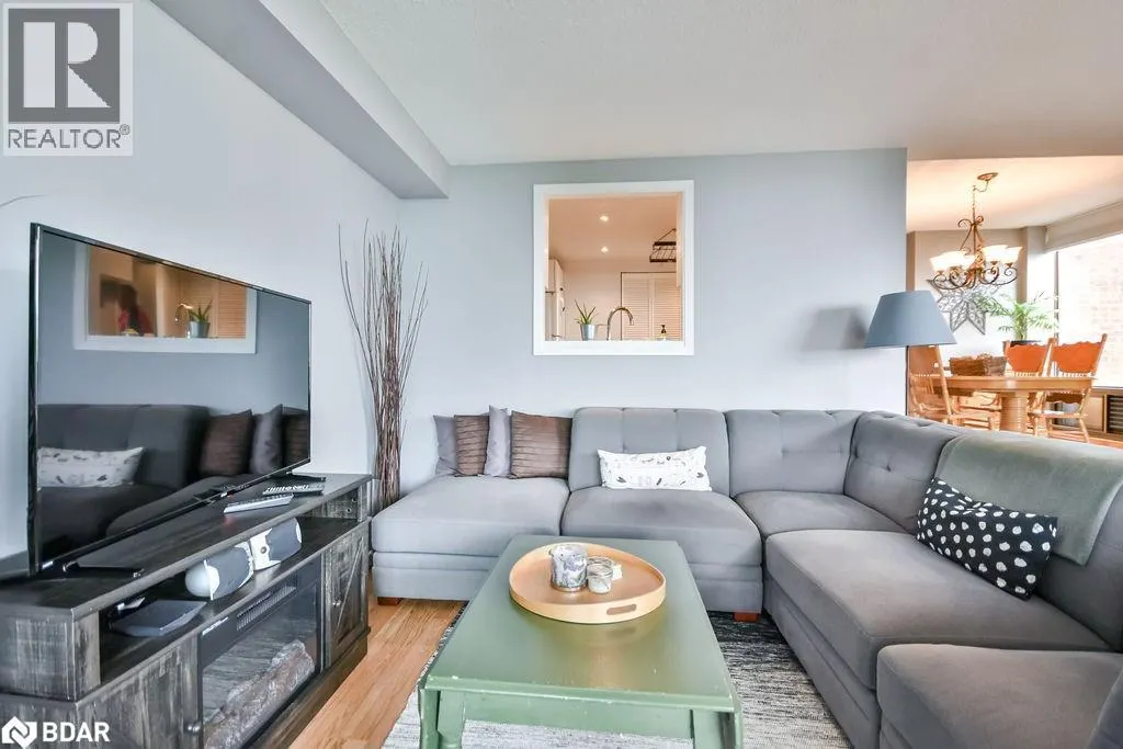 181 COLLIER Street Unit# 307, #307