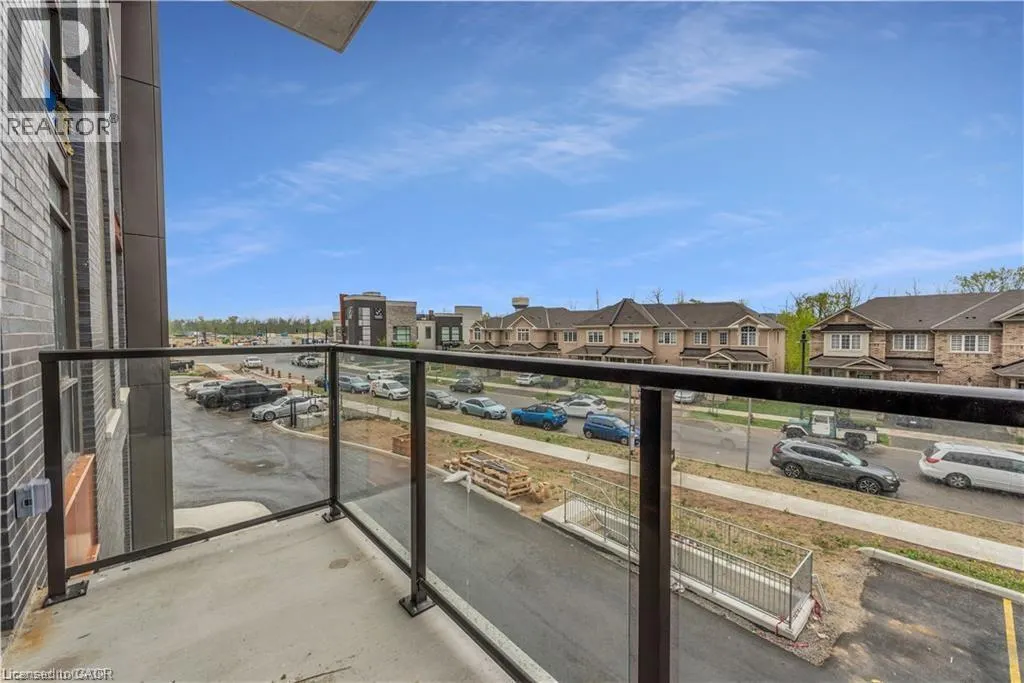 470 DUNDAS Street E Unit# 220, #220