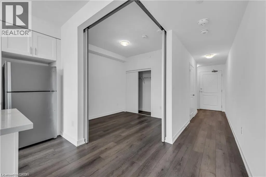 470 DUNDAS Street E Unit# 220, #220