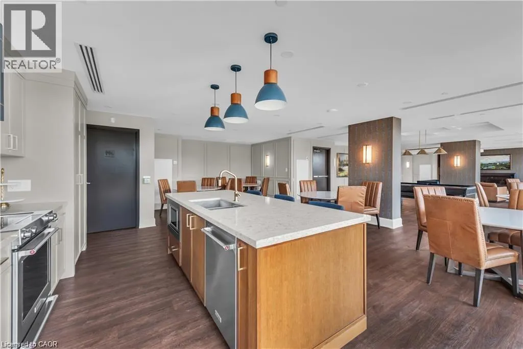 470 DUNDAS Street E Unit# 220, #220