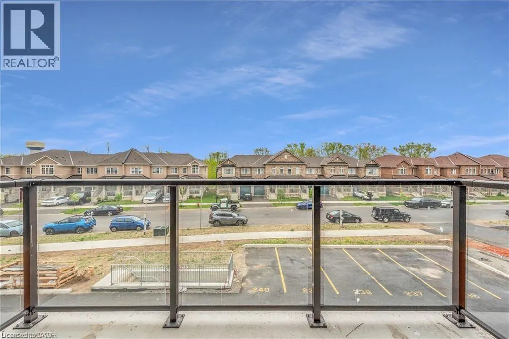 470 DUNDAS Street E Unit# 220, #220