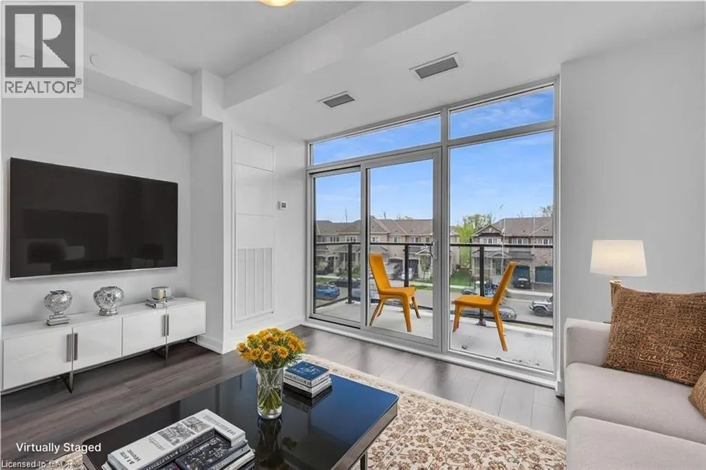 470 DUNDAS Street E Unit# 220, #220