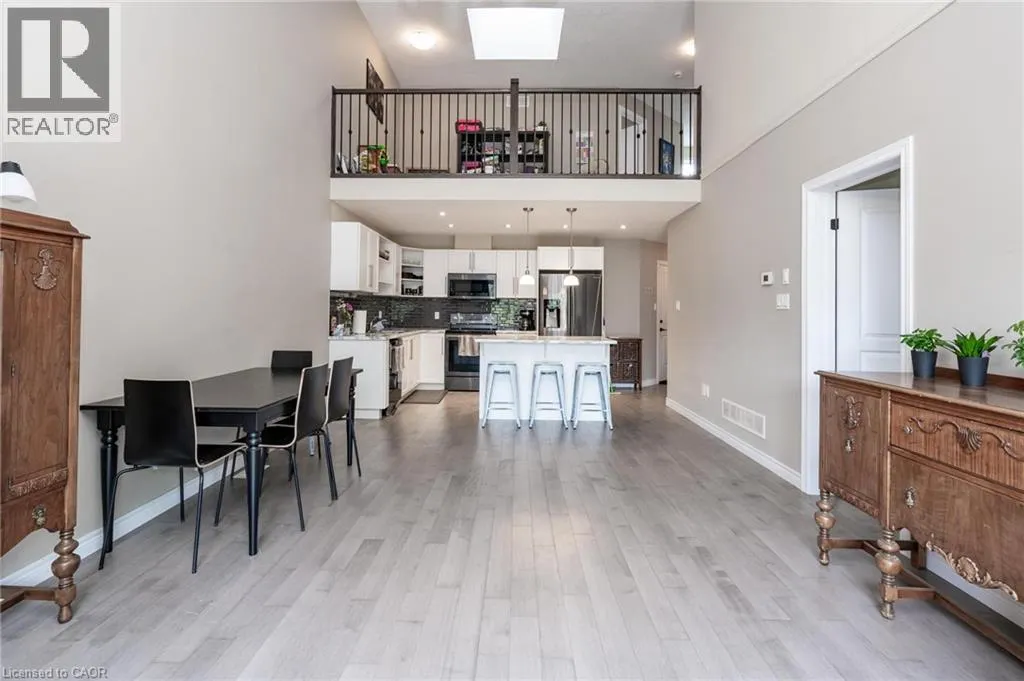5 REITH Street