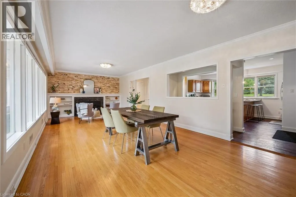 120 RIVERBANK Drive