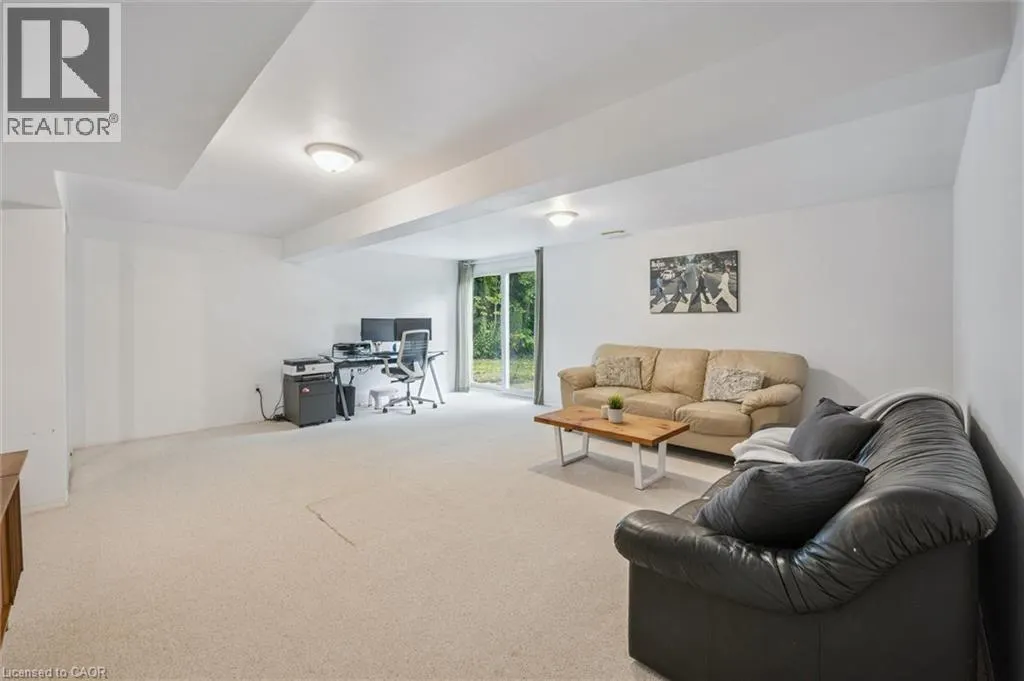 120 RIVERBANK Drive