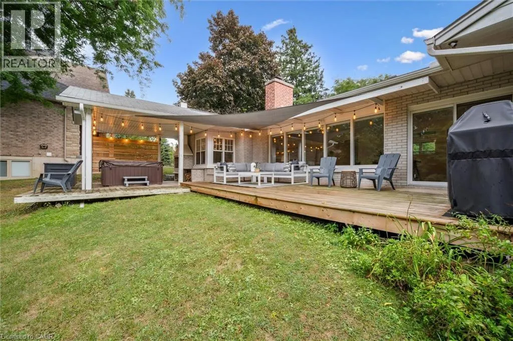 120 RIVERBANK Drive
