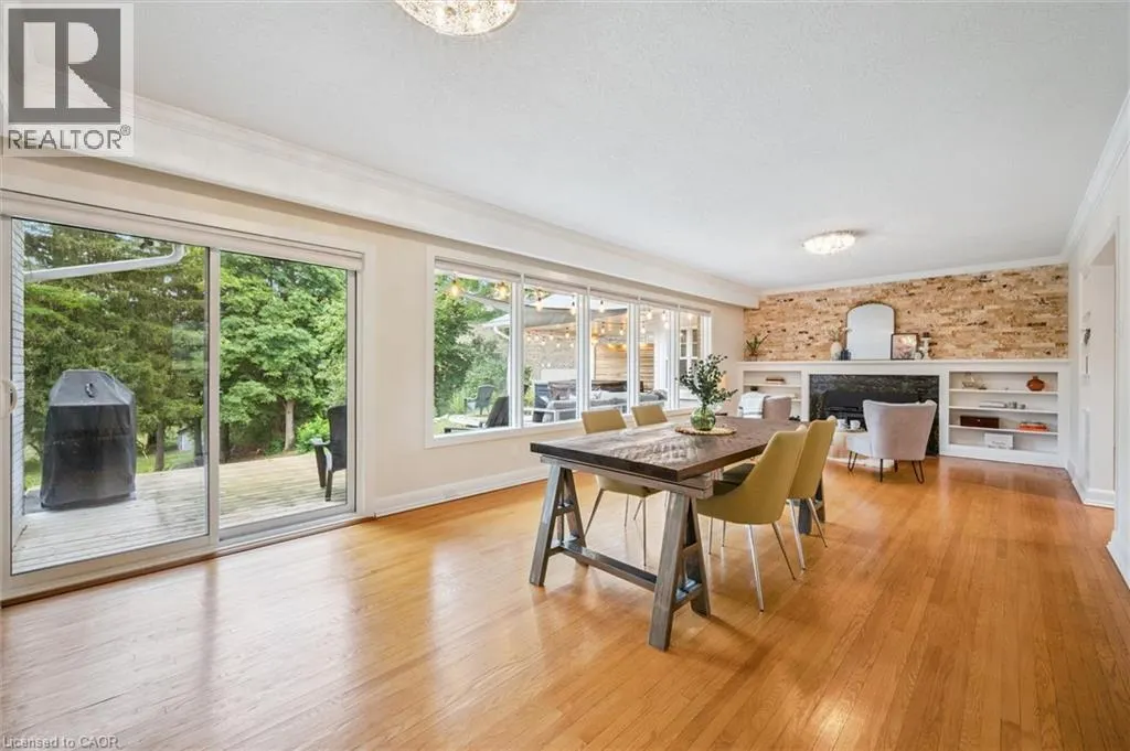120 RIVERBANK Drive