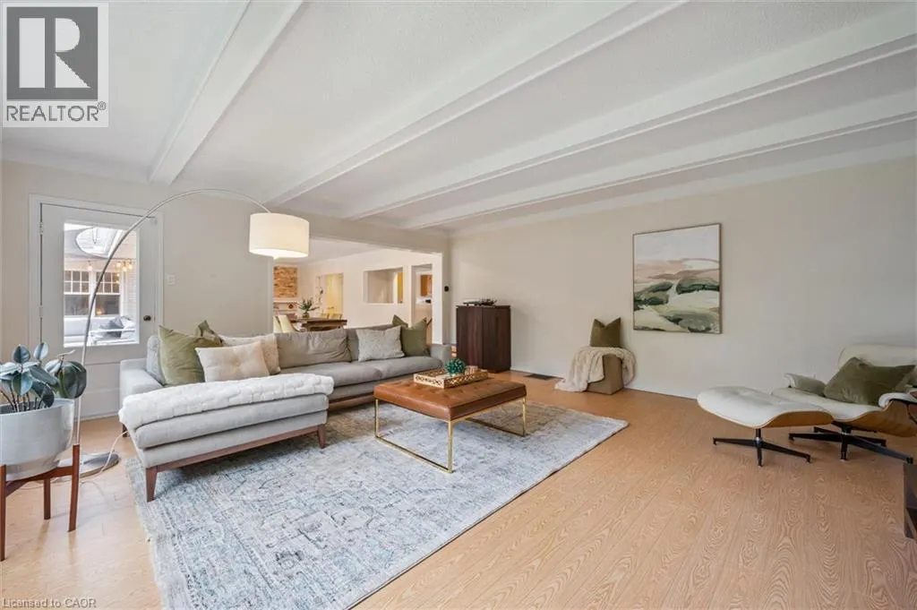 120 RIVERBANK Drive