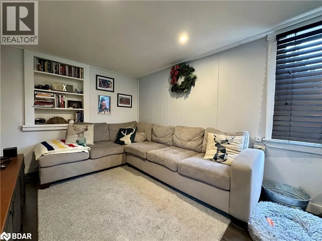 1040 124 COUNTY Road