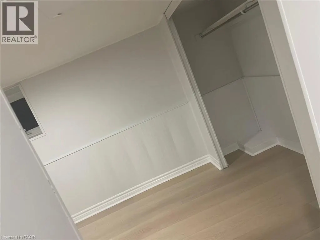 133 FENNELL Avenue E Unit# LOWER, #LOWER