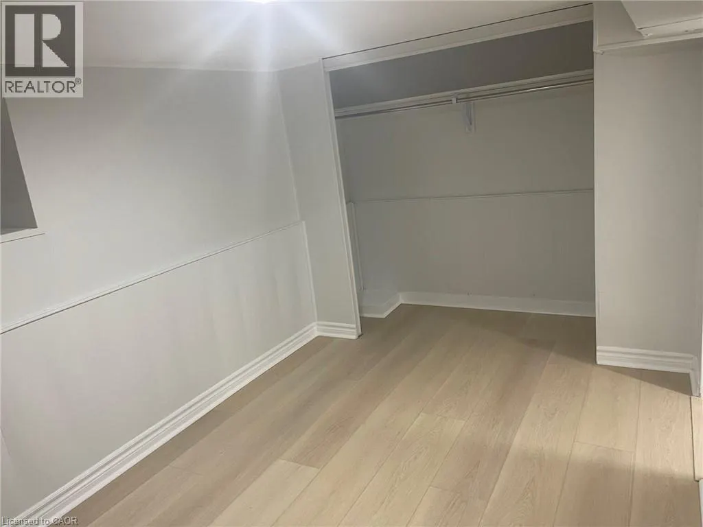 133 FENNELL Avenue E Unit# LOWER, #LOWER