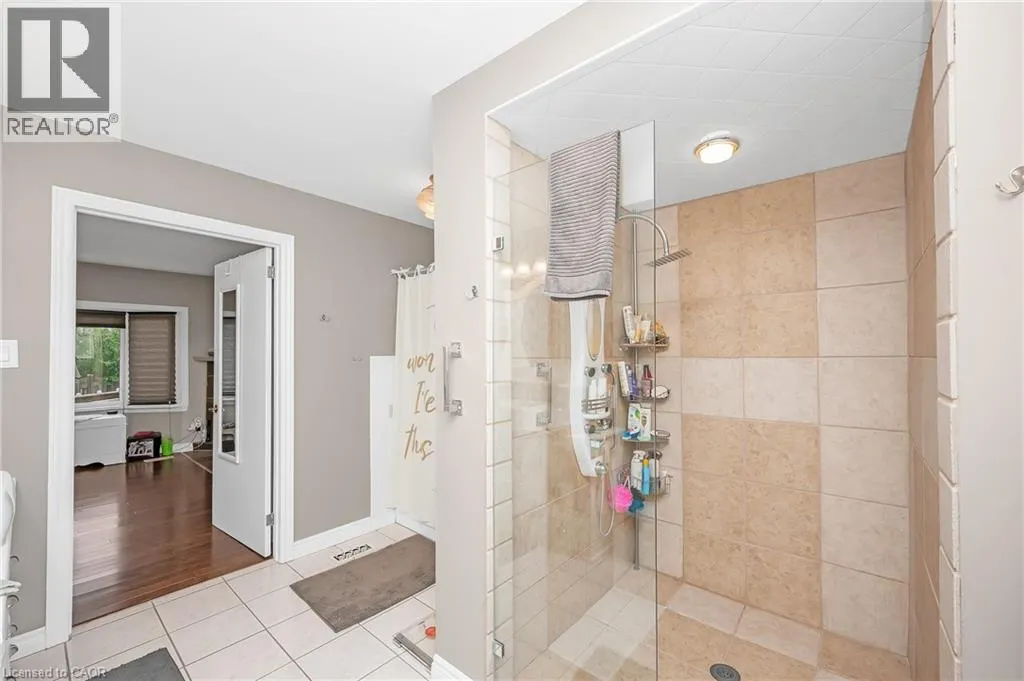 2 CHERRY Avenue