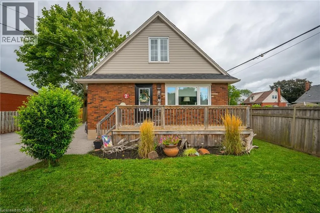 2 CHERRY Avenue