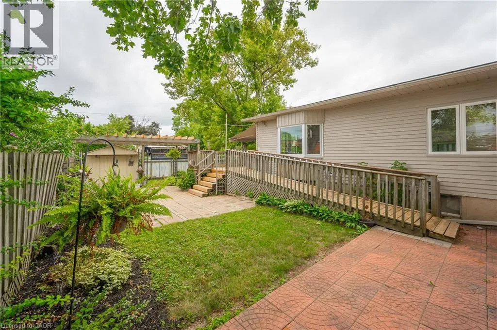 2 CHERRY Avenue
