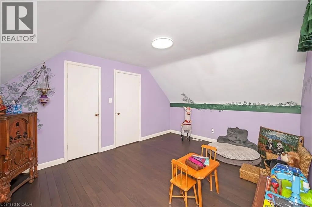 2 CHERRY Avenue