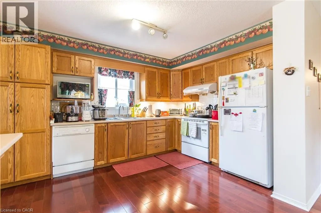 327 HAVENDALE Crescent