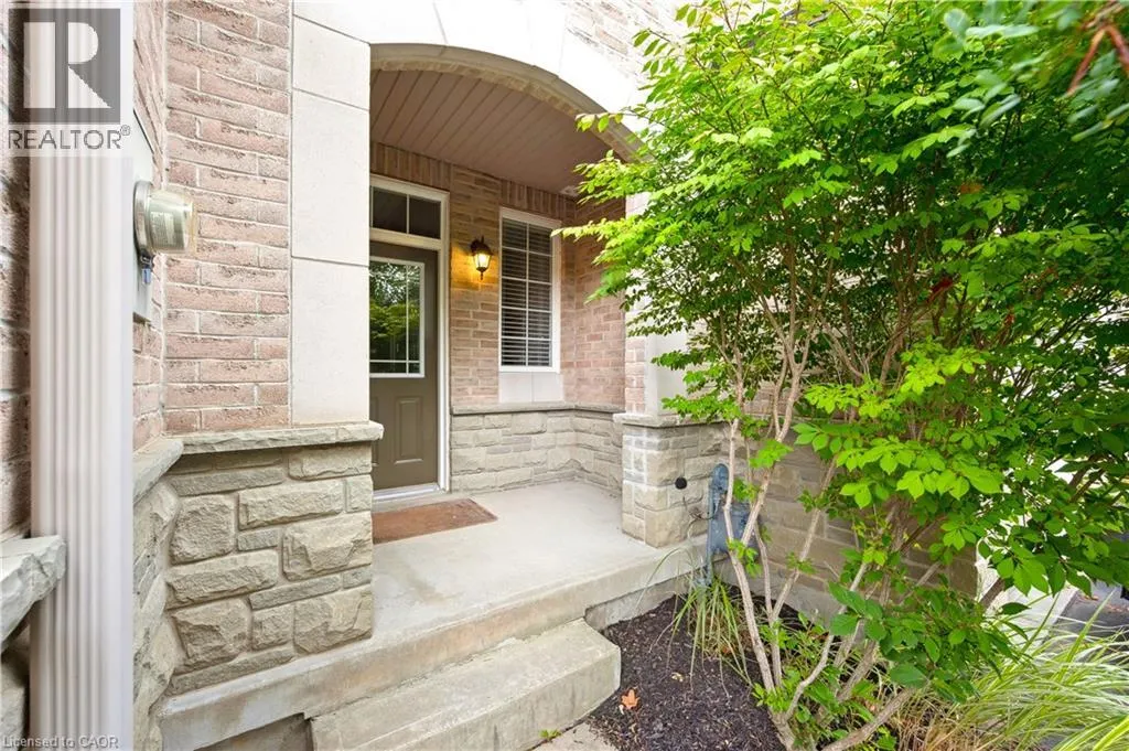 28 DOON MILLS Drive Unit# 9, #9