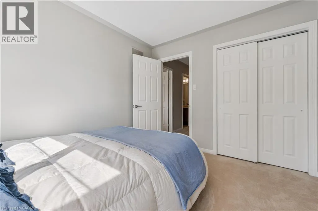 28 DOON MILLS Drive Unit# 9, #9