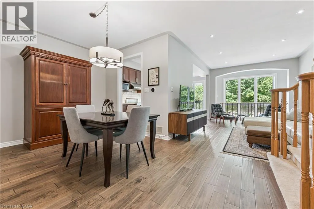 28 DOON MILLS Drive Unit# 9, #9
