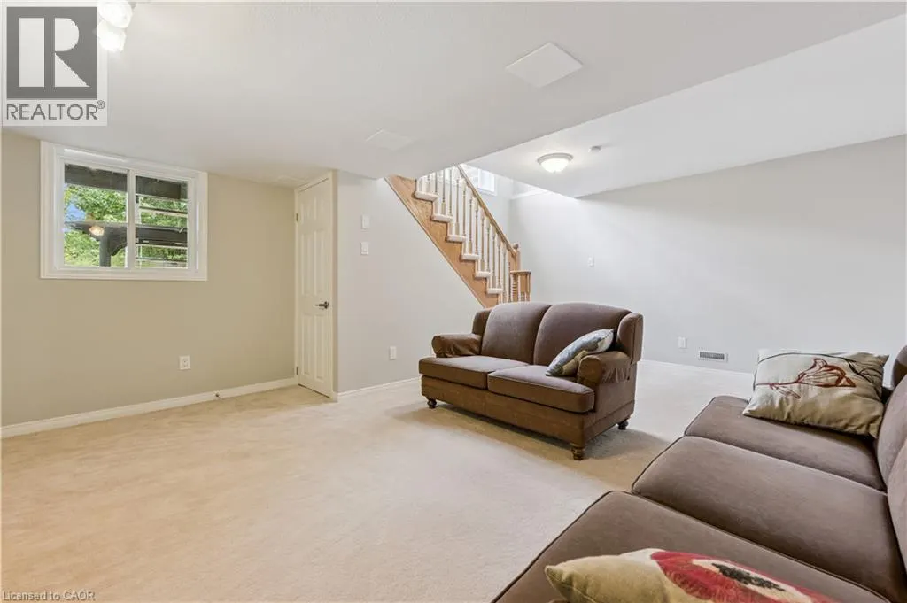 28 DOON MILLS Drive Unit# 9, #9
