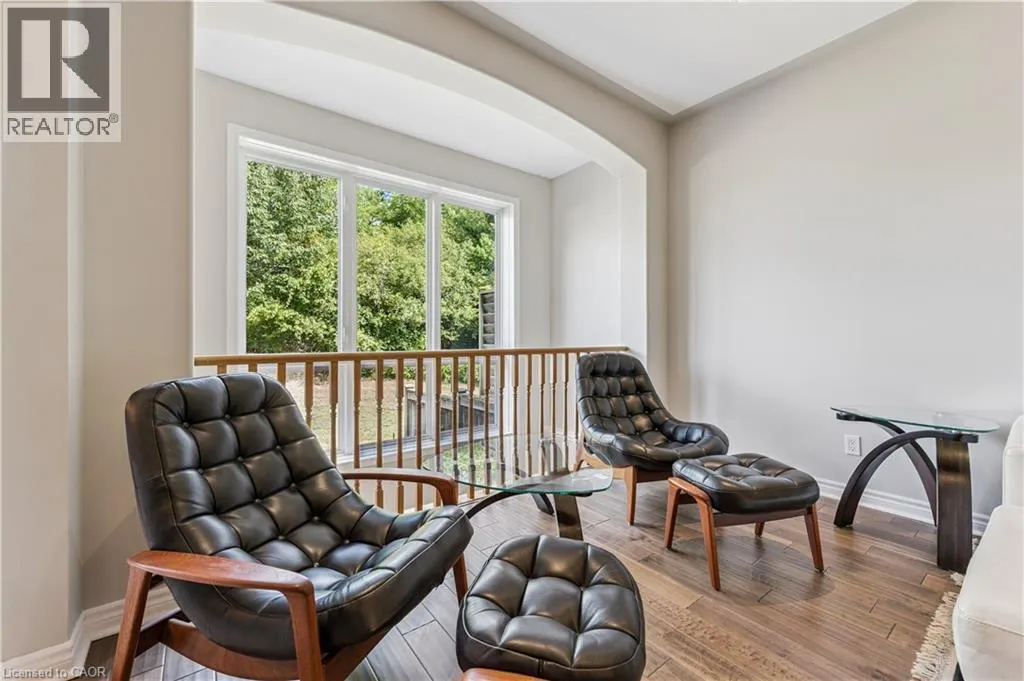 28 DOON MILLS Drive Unit# 9, #9