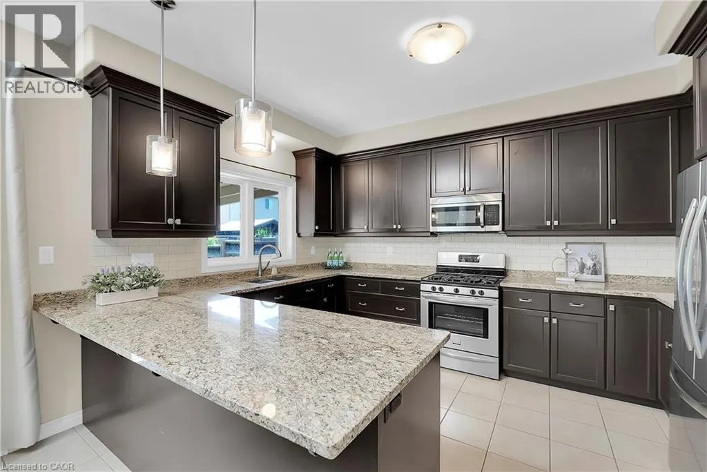 4896 ALLAN Court