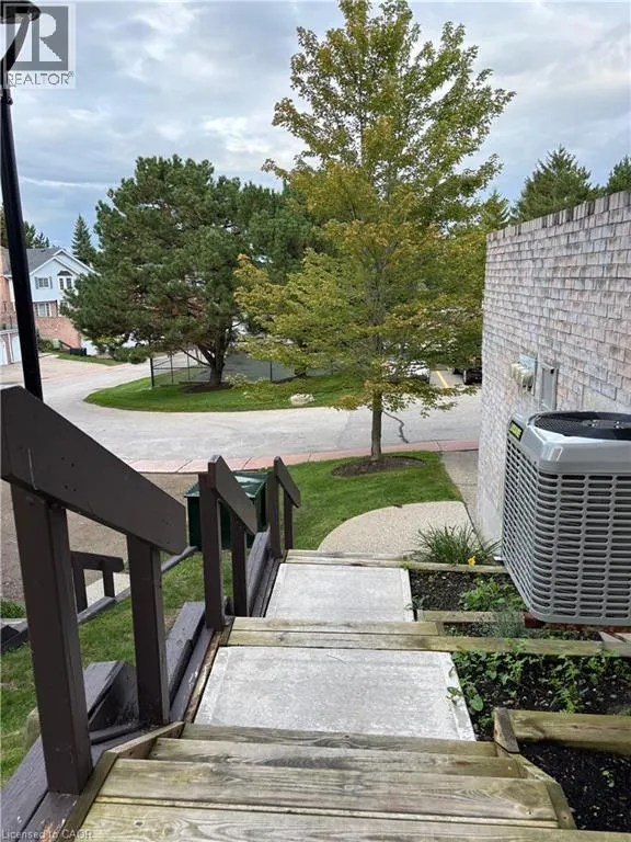 487 BEECHWOOD Drive Unit# 4, #4