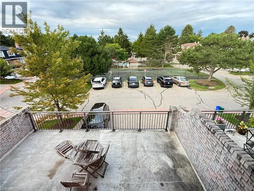 487 BEECHWOOD Drive Unit# 4, #4