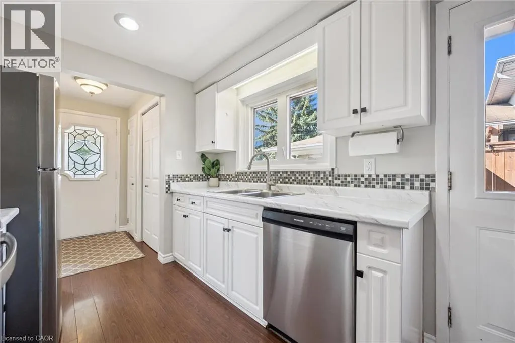 94 MARKWOOD Drive
