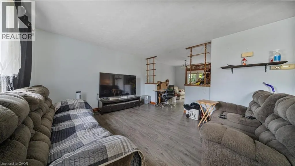 52 PARKER Drive