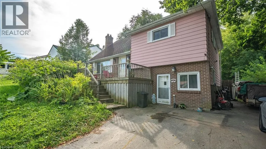 52 PARKER Drive