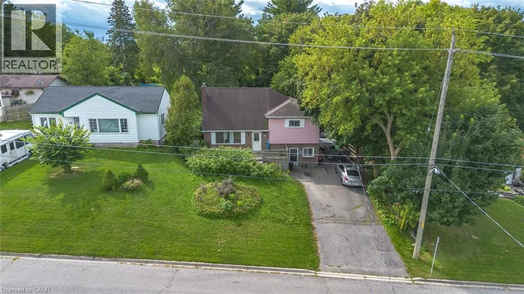 52 PARKER Drive