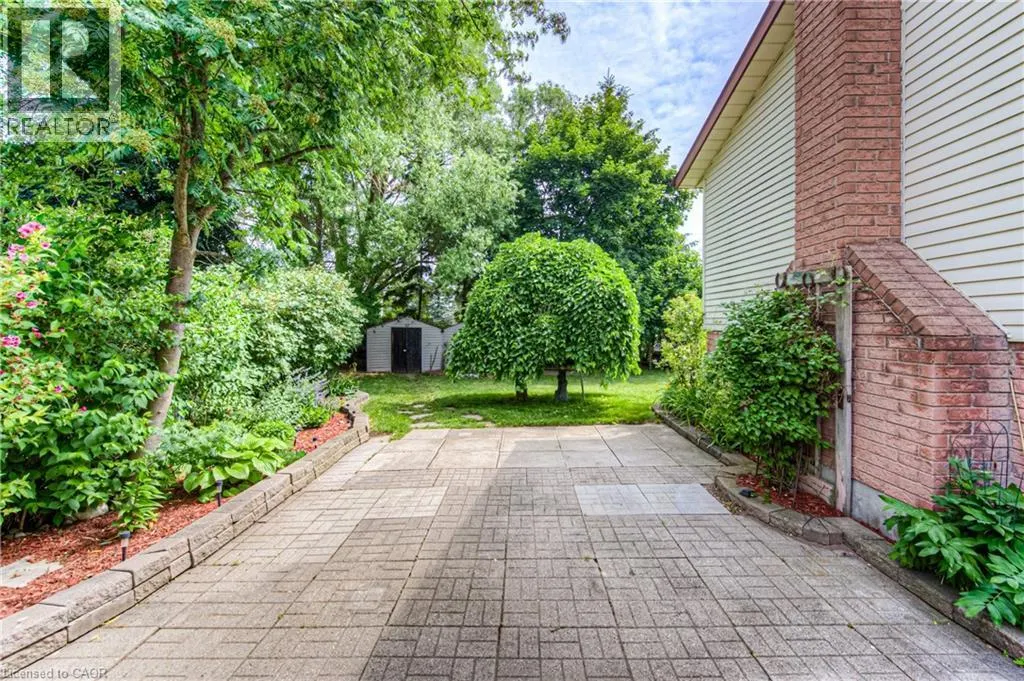 176A COGHILL Place Unit# A, #A