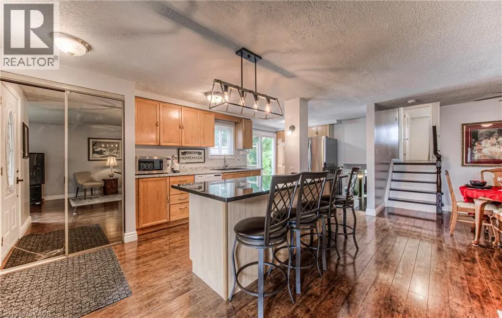 176A COGHILL Place Unit# A, #A