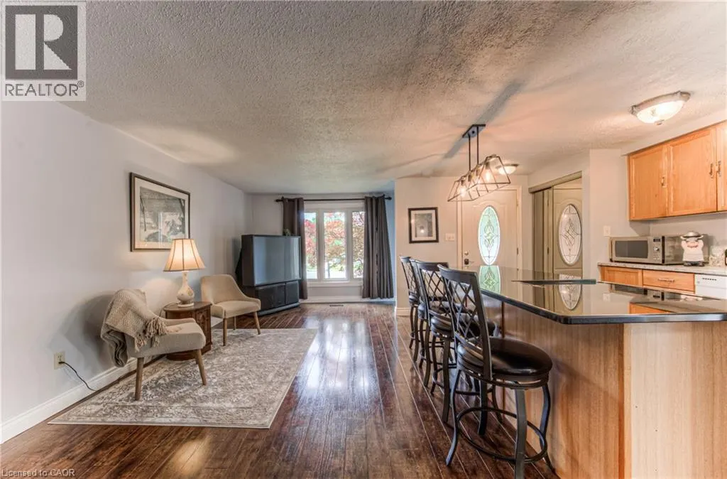 176A COGHILL Place Unit# A, #A